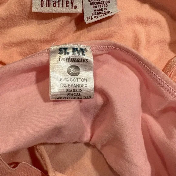 Women's Tank Top 5 Piece Bundle - Picture 6 of 7